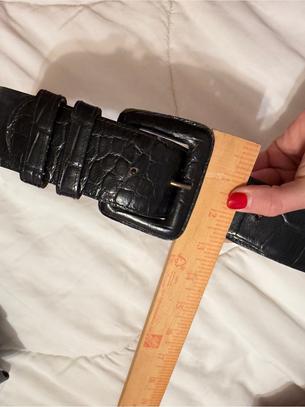 Vintage Black Croc-Embossed Wide Belt with Covered Buckle - Picture 3 of 7